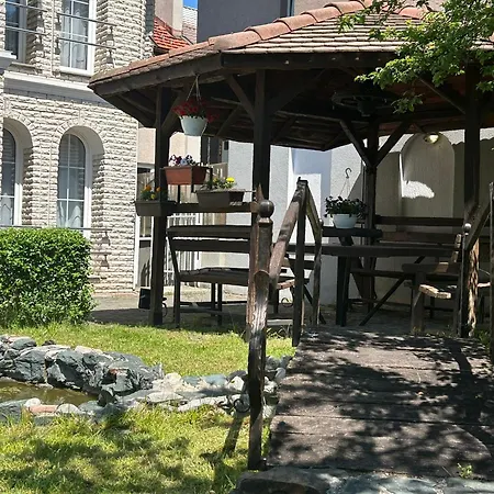 Deluxe Residence Ea - With Garage Sarajevo Exterior photo